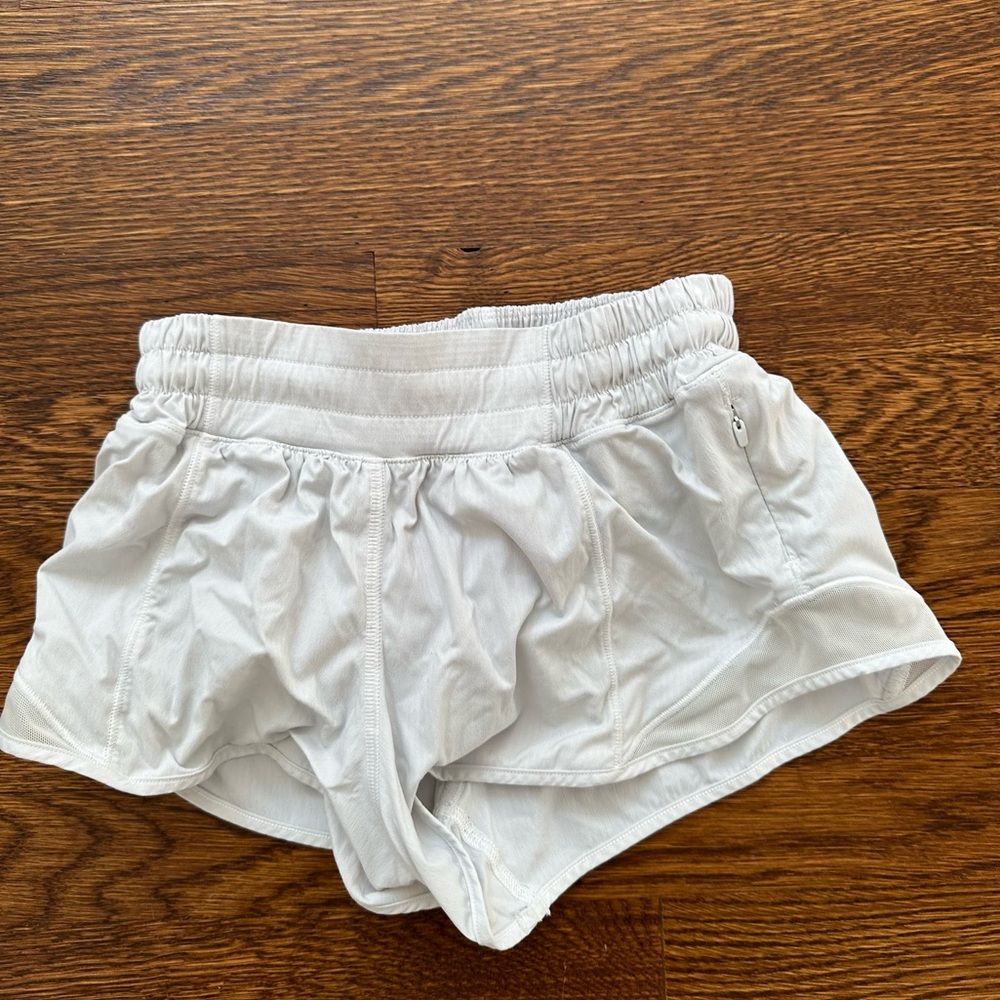 Lululemon Low Rise Lined Hotty Hot Shorts